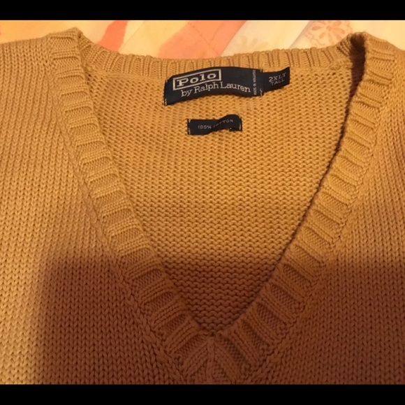 Brown polo vest - Picture 2 of 3